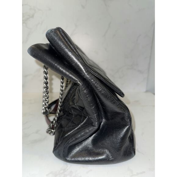 Chanel Glazed Calfskin Quilted Large Duo Color Tote in Black - Picture 6 of 8